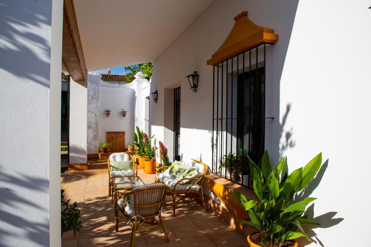 El Molino Del Huertezuelo Villa La Palma Del Condado Luaran gambar